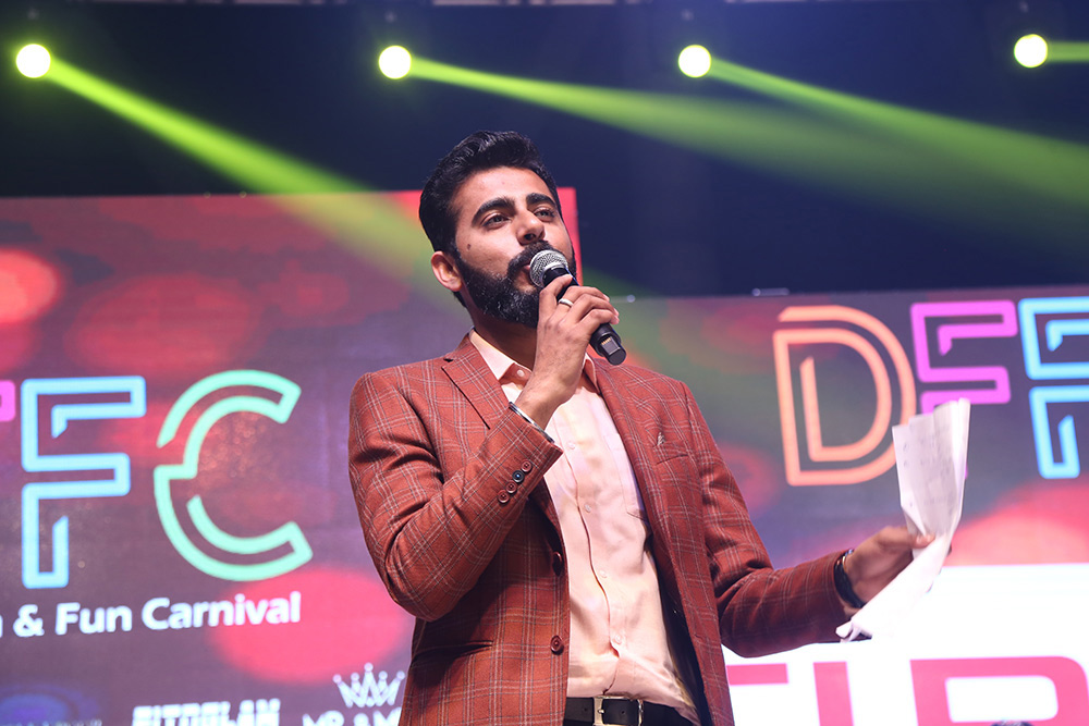anchor-sagar-duggal-01