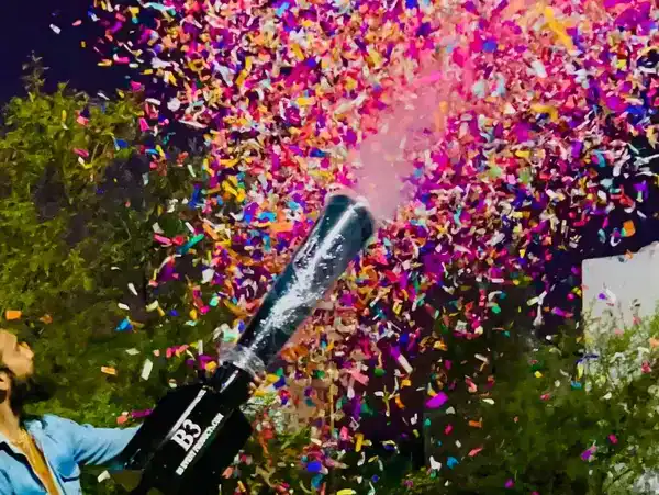 Wedding CO₂ Jambo Paper Blaster - Dream Spark Events